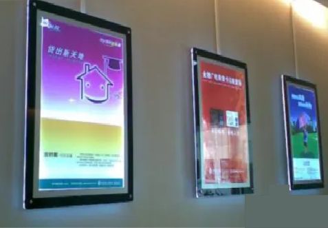 习水什么是超薄灯箱?