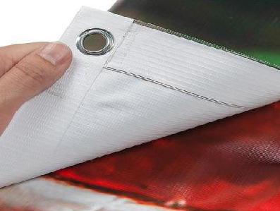 习水喷绘和刀刮布的工艺区别。